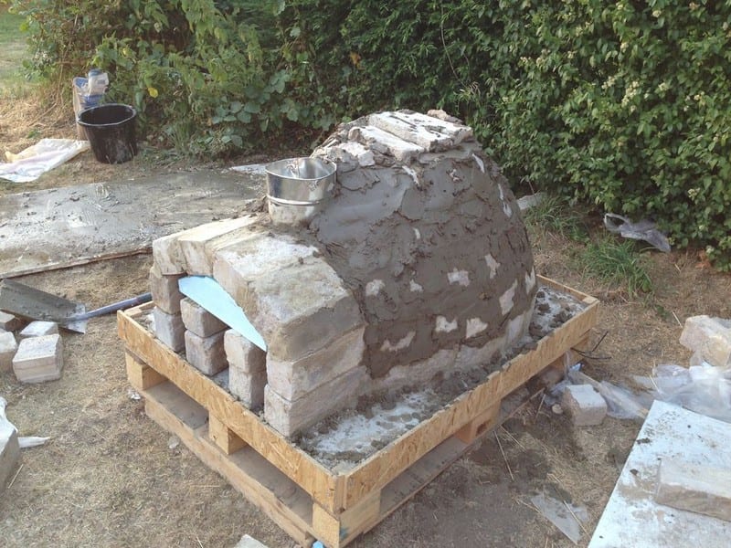 How To Make An Outdoor Pizza Oven - Your Projects@OBN