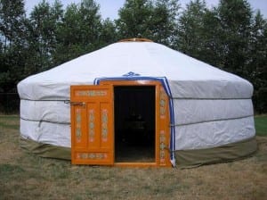 Awesome DIY Mongolian Yurt - A Traditional Traveler's Living Space