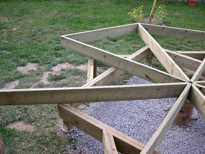 DIY Octagonal Deck 07