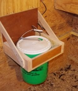 Make A Heated Chicken Waterer For Your Chooks Using Cinder Blocks