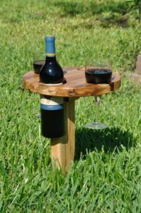 DIY Foldable Wine Caddy