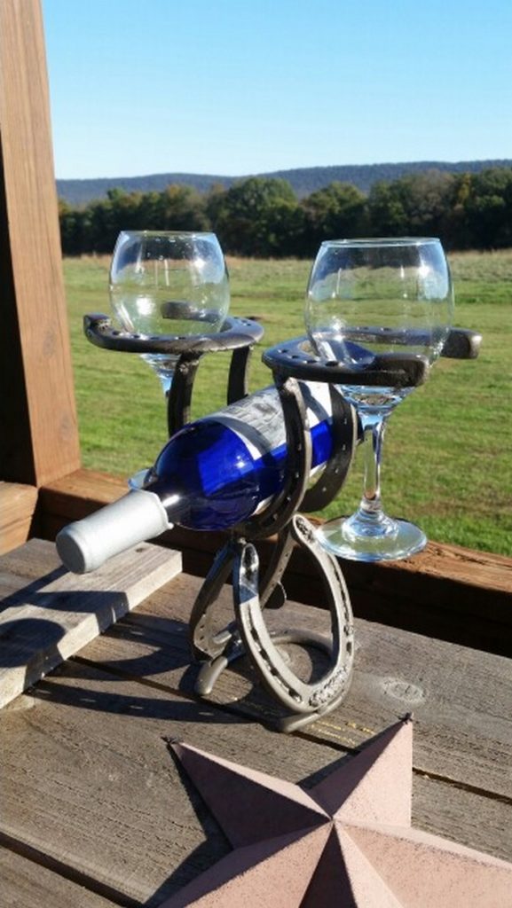 Horseshoe Wine Holder