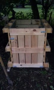 DIY Pallet Compost Bin