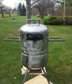 Build your own pizza oven from a propane tank | DIY, Pizza Oven