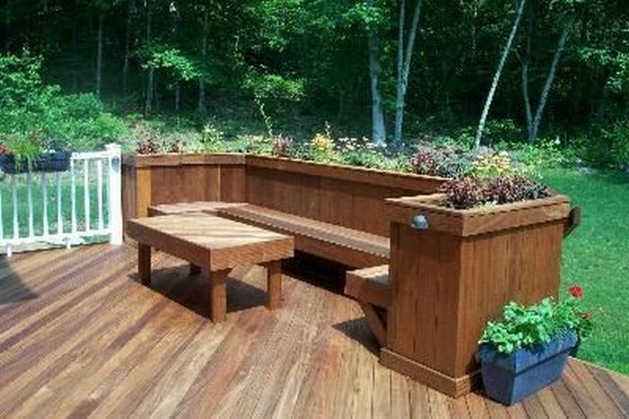 Build a Planter Bench For Your Garden – Your Projects@OBN
