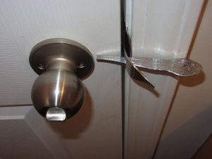 DIY Fork Door Lock - 100% inexpensive way to for additional security!