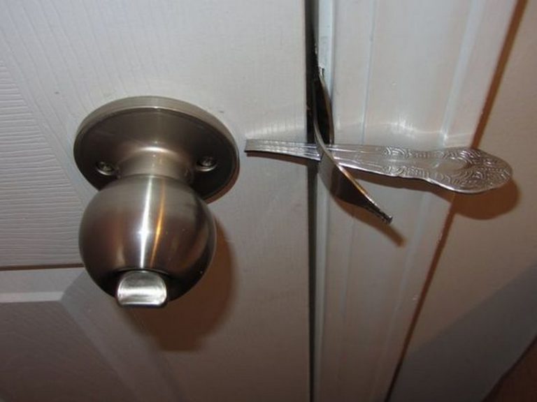 DIY Fork Door Lock - 100% Inexpensive Way to Additional Security!