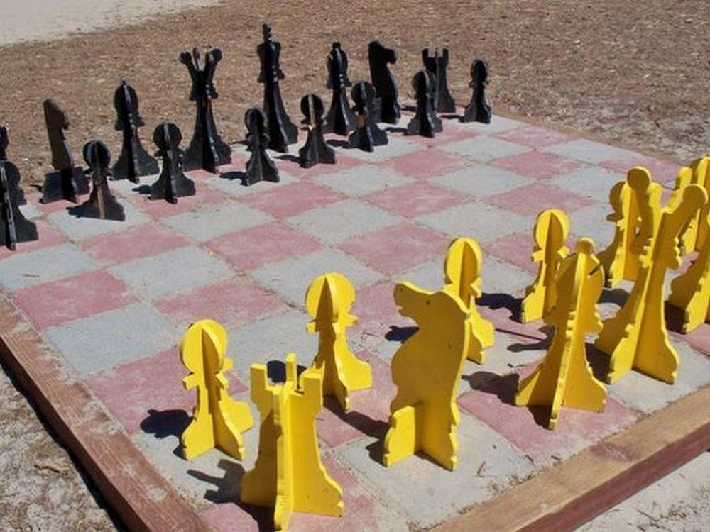 DIY Garden Chess Board Your ProjectsOBN