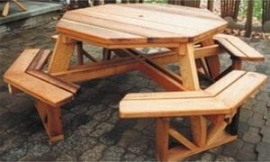 An Awesome Octagon Picnic Table