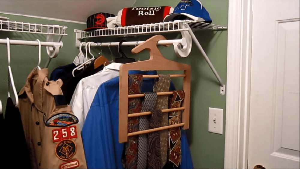 It fits right into your closet so you won't be needing additional closet space.
