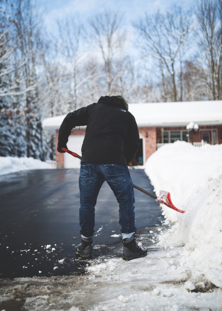 Clearing driveways, sidewalks, rooftops, roads, and adjacent areas can be difficult, especially if you don't have the proper snow removal tool.