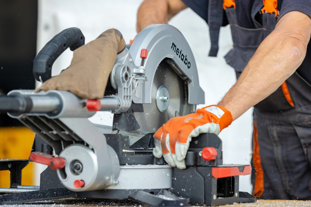 Discover the top 6 miter saws of 2023 in our expert guide. 