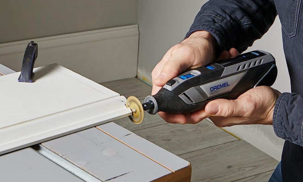 Here are 6 of the very best rotary tools you can buy for your workshop this year.